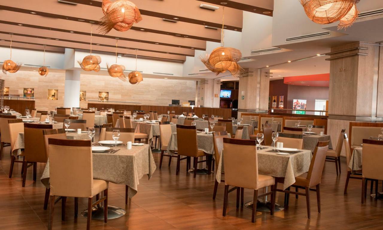 Mds Hotel Calama Luaran gambar Restaurant in the hotel