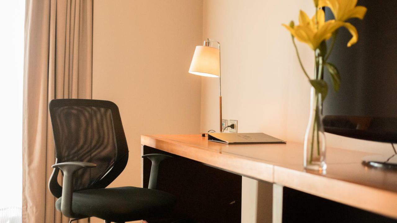 Mds Hotel Calama Luaran gambar A typical office at the University of Westminster