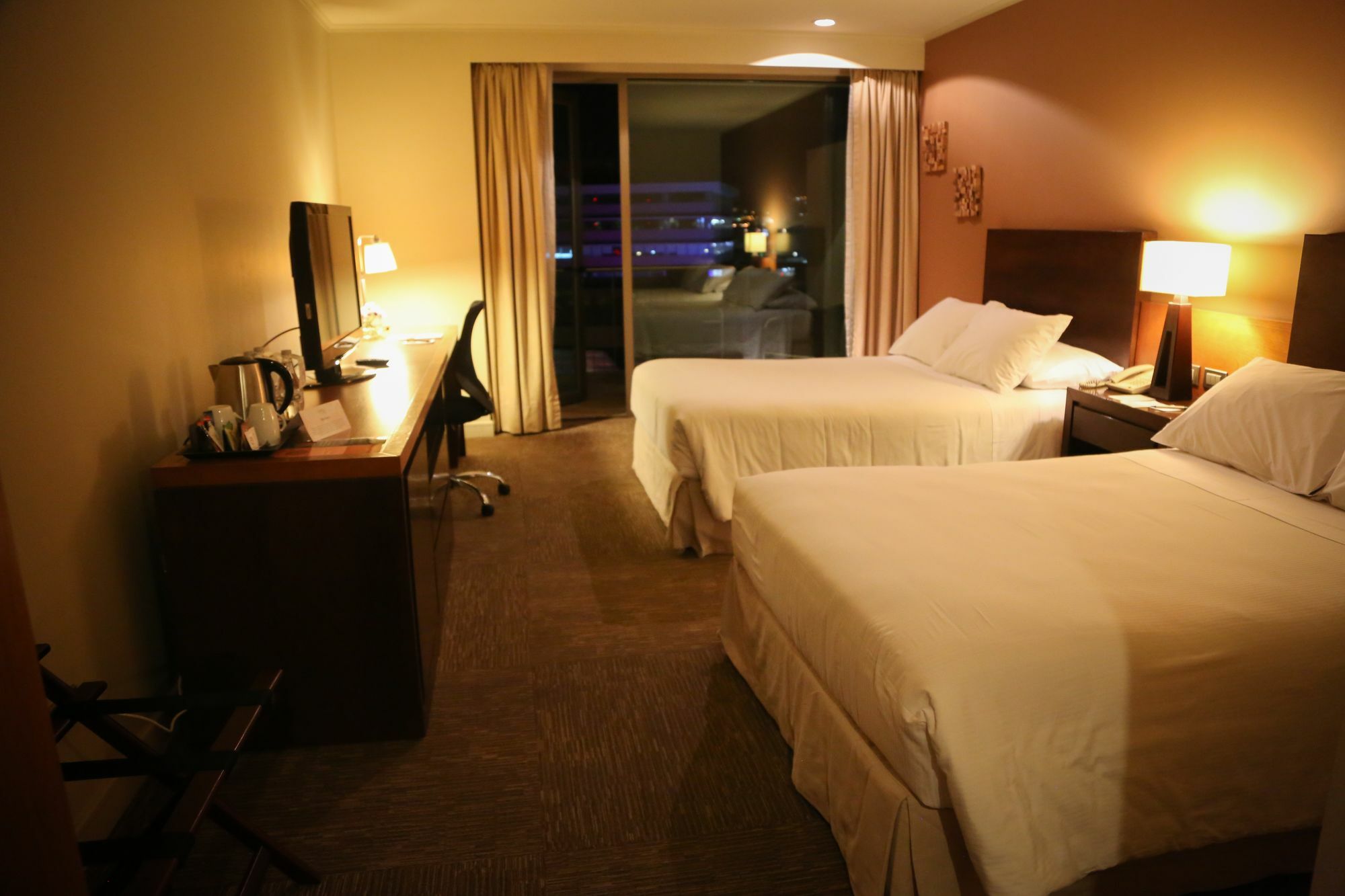 Mds Hotel Calama Luaran gambar A room at the hotel