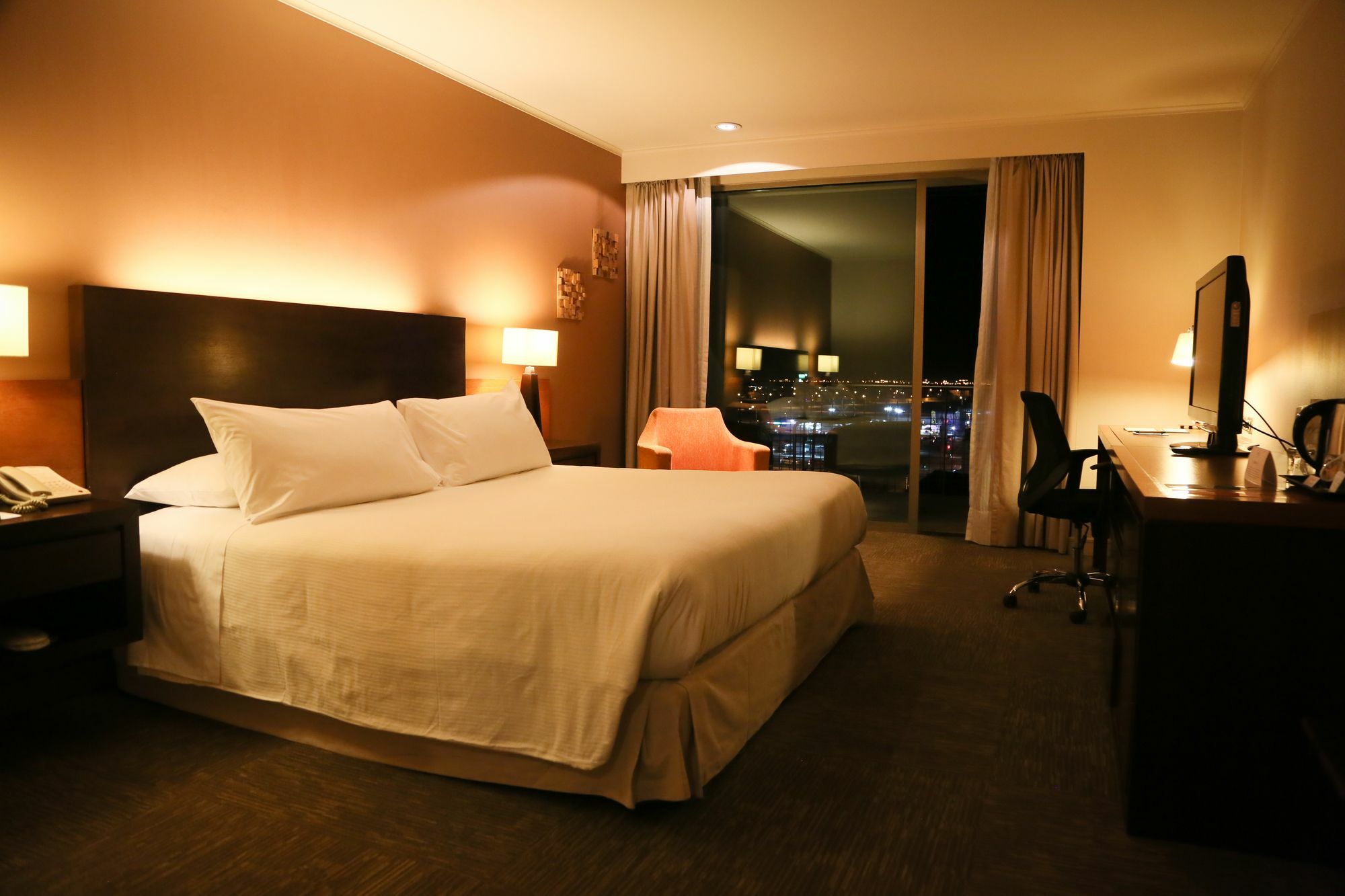 Mds Hotel Calama Luaran gambar A room at the hotel