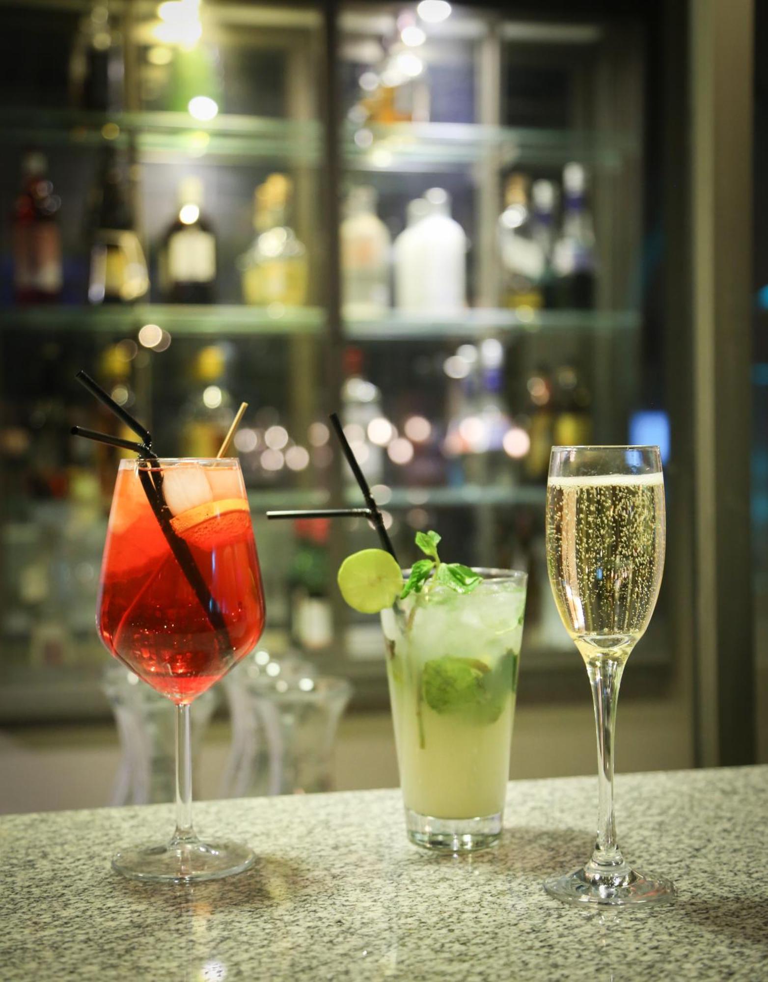 Mds Hotel Calama Luaran gambar Cocktails